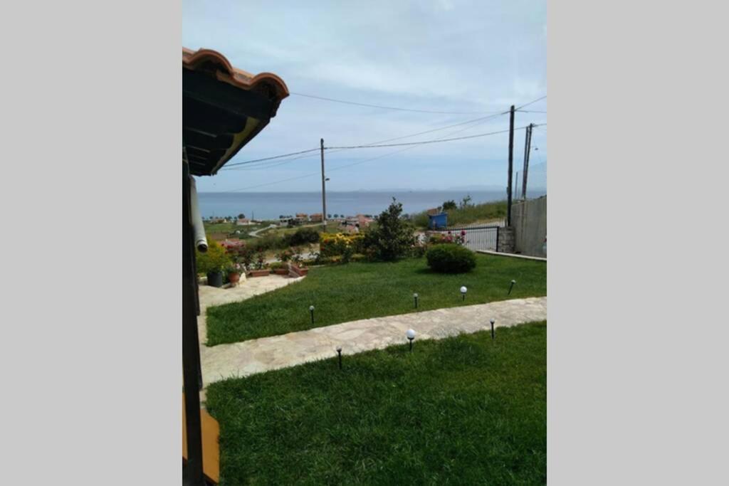 Villa Roses-Mourteri Bagian luar foto